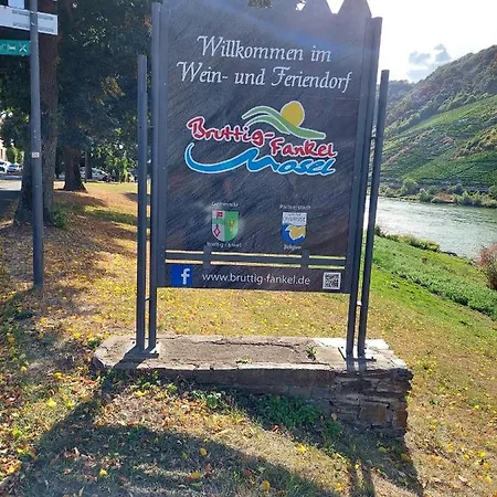 Lägenhet Gaestehaus Schmiedel